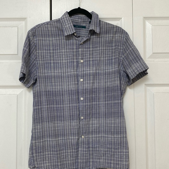 Perry Ellis Button down size small - Picture 1 of 5